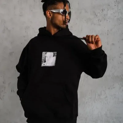 Muški crni oversize 3-niti pamučni s kapuljačom tiskani sweatshirt 1