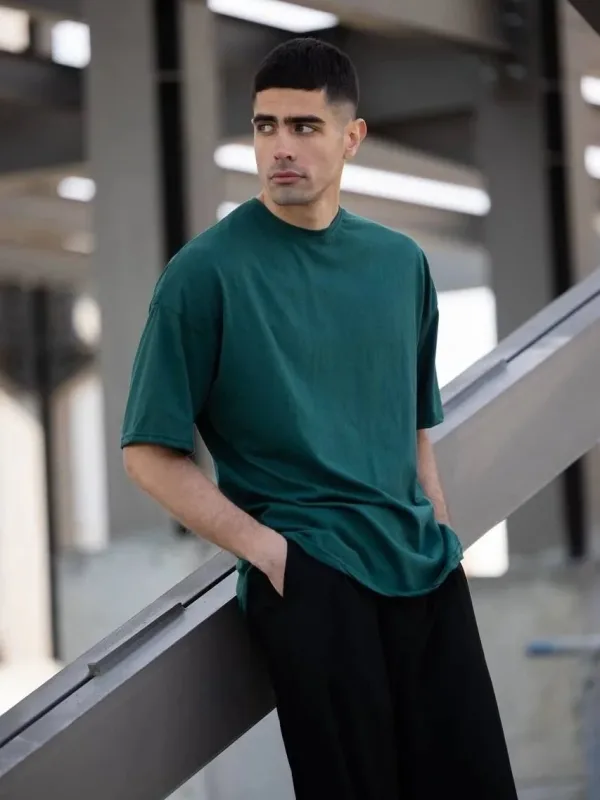 Férfi Khaki Regular Fit Kerékpár Nyakú Sima Rövid Ujjú Póló 1
