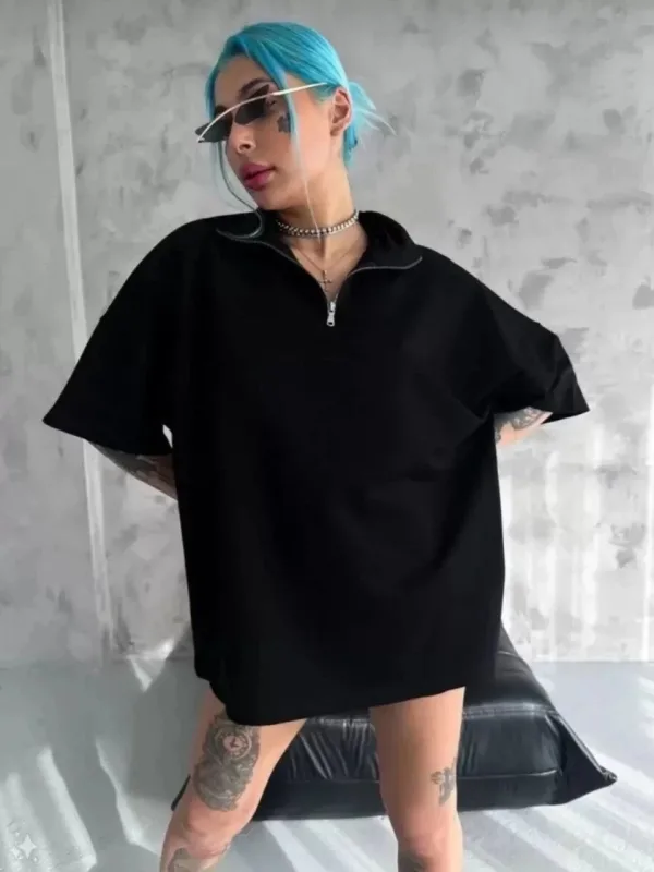 Dámské černé oversize tričko s polovičním zipem 1