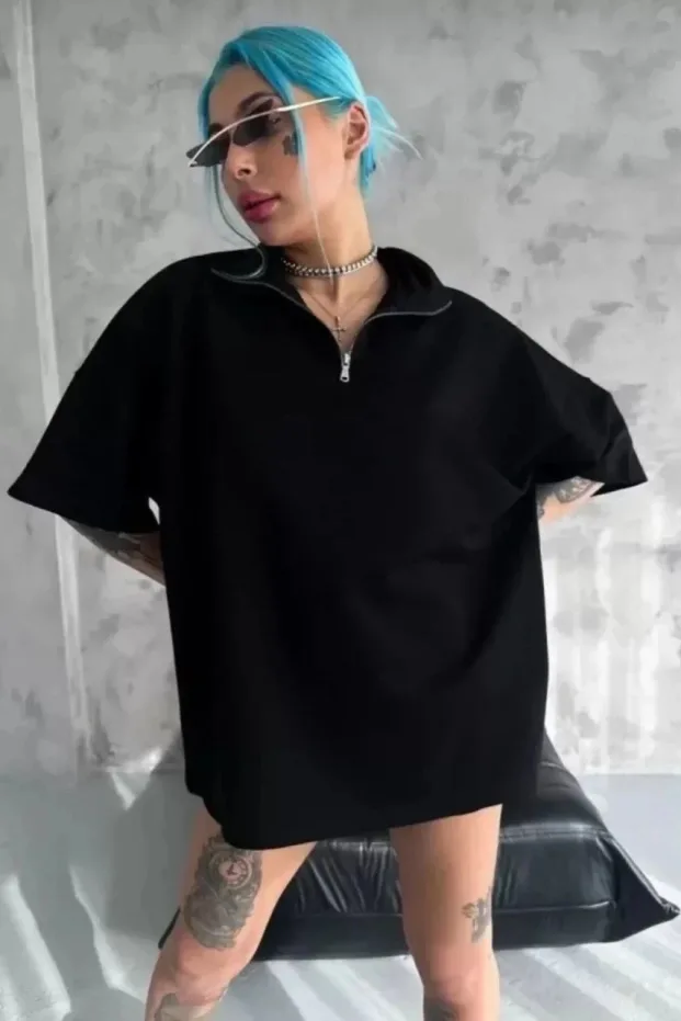 Dámské černé oversize tričko s polovičním zipem 1