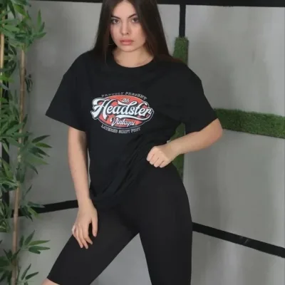 Bluzë e zezë për femra, oversize, me jakë biçiklete, të printuar 1
