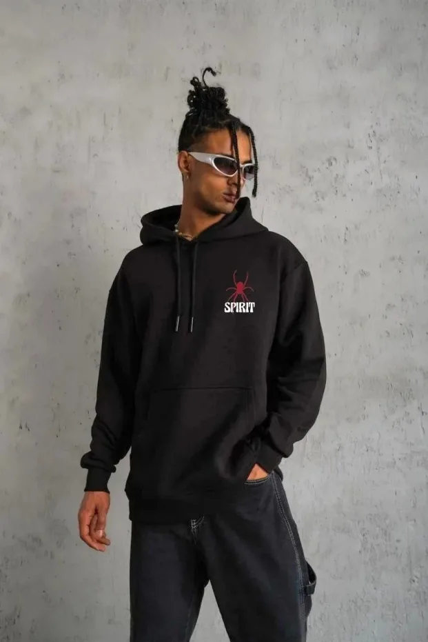 Sweatshirtê Mêran ê Reş Oversize 3 Têl Pembû Bi Kapsûn, Çapkirî 1