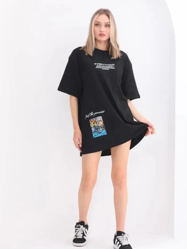 Women's Black Oversize Crew Neck Printed T-Shirt 6