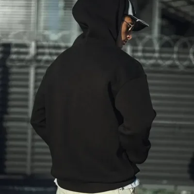 Muška crna 3-niti pamučna kapuljača basic duks 2