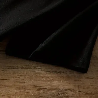 Bluzë Femrash e Zezë me Jakë Biçiklete Verore me Mëngë të Shkurtra dhe Model Ariu të Shtypur 2