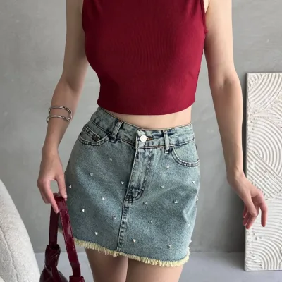 Bordo crop bluza s kaišem na leđima i korzet stilom 3