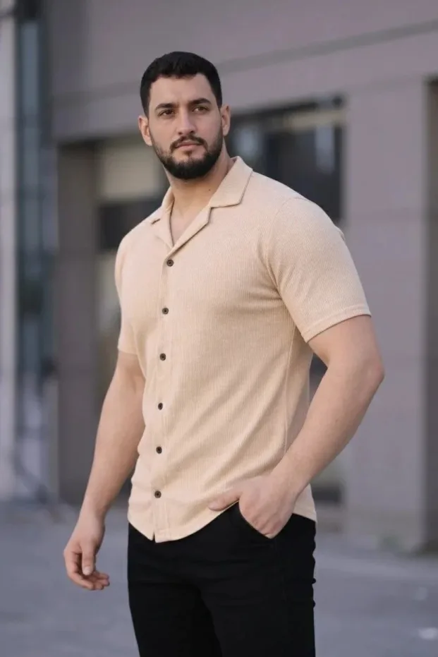 Erkek Bej Regular Fit Waffle Kumaş Düğmeli Açık Yaka Gömlek 2