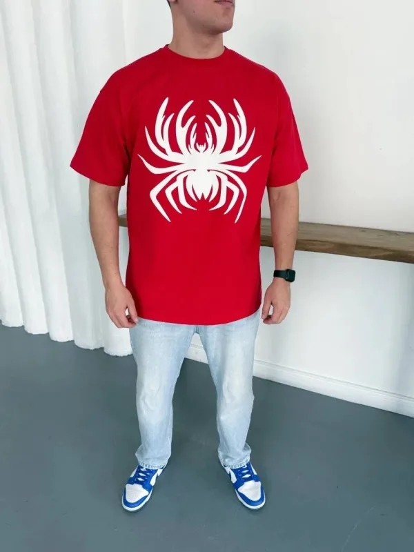 Pánské červené oversized triko s kulatým výstřihem a potiskem pavouka 2