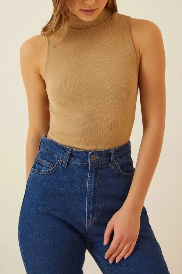 Kadın Camel Fitilli Kaşkorse Yaka Likralı Body 3