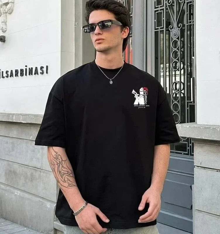 Bluzë për meshkuj, e bardhë, oversize, me jakë biçiklete, verore me printim