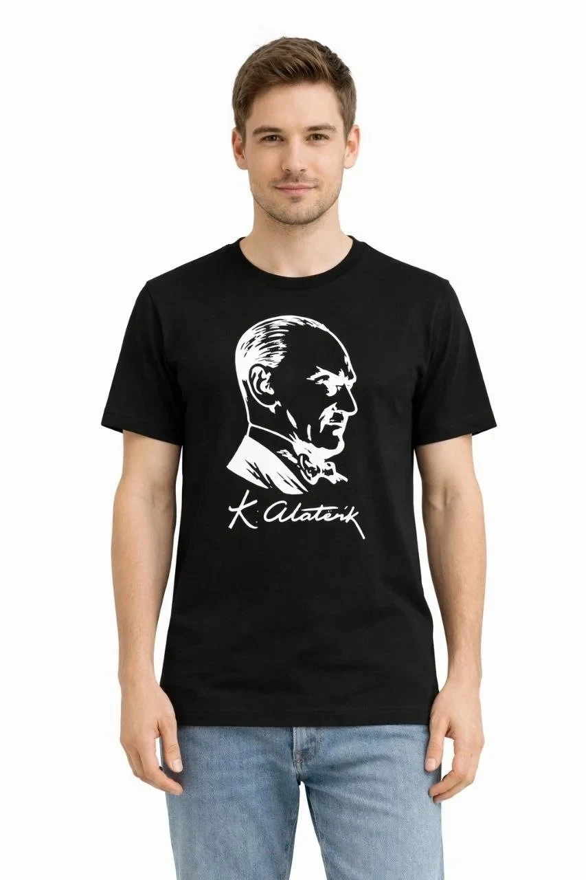Man Black Ataturk Printed Crew Neck T-Shirt