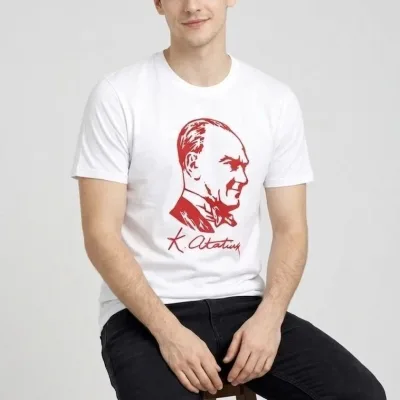 Férfi Fehér Kerékpárnyakú Atatürk Nyomtatású Póló 1