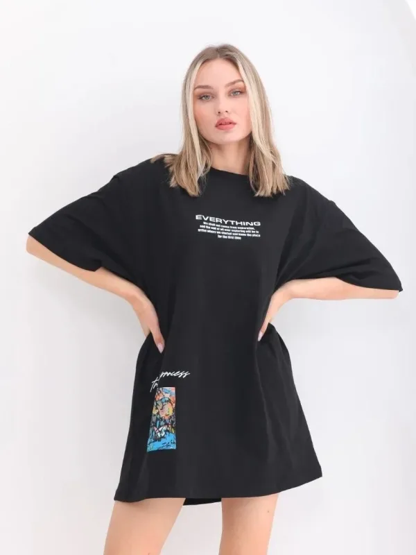 Women's Black Oversize Crew Neck Printed T-Shirt 3