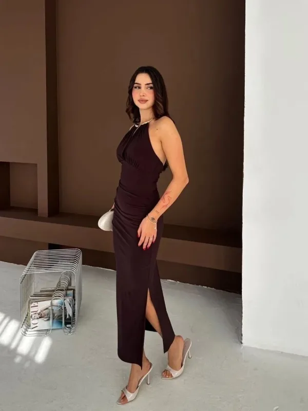 Ženska smeđa elegantna duga večernja haljina s prorezom i izrezom na leđima 5