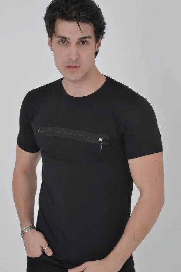 მამაკაცის შავი Slim Fit ველოსიპედის საყელოიანი მკერდზე ელვაშესაკრავიანი მაისური 1