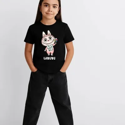 გოგონას შავი Labubu პრინტიანი Oversize მაისური 2