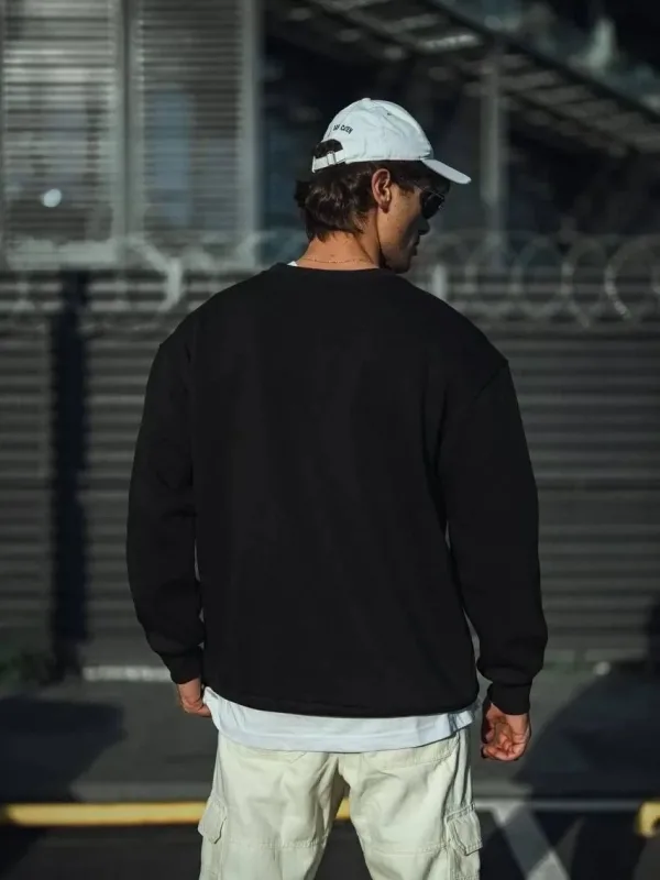 Sweatshirtê Reş ê Mêran ê Bi 3 Têlên Pembû û Stûyê Bisîkletê 2