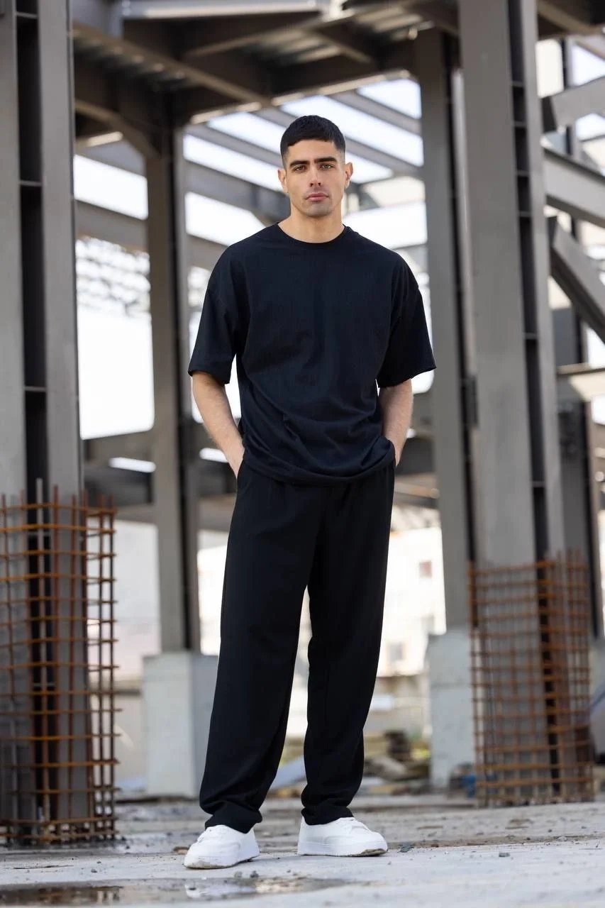 Men's Black Regular Crew Neck Plain Cotton T-Shirt 3