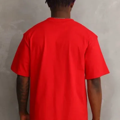 Férfi piros oversized kerékpárnyakú nyomott póló 2