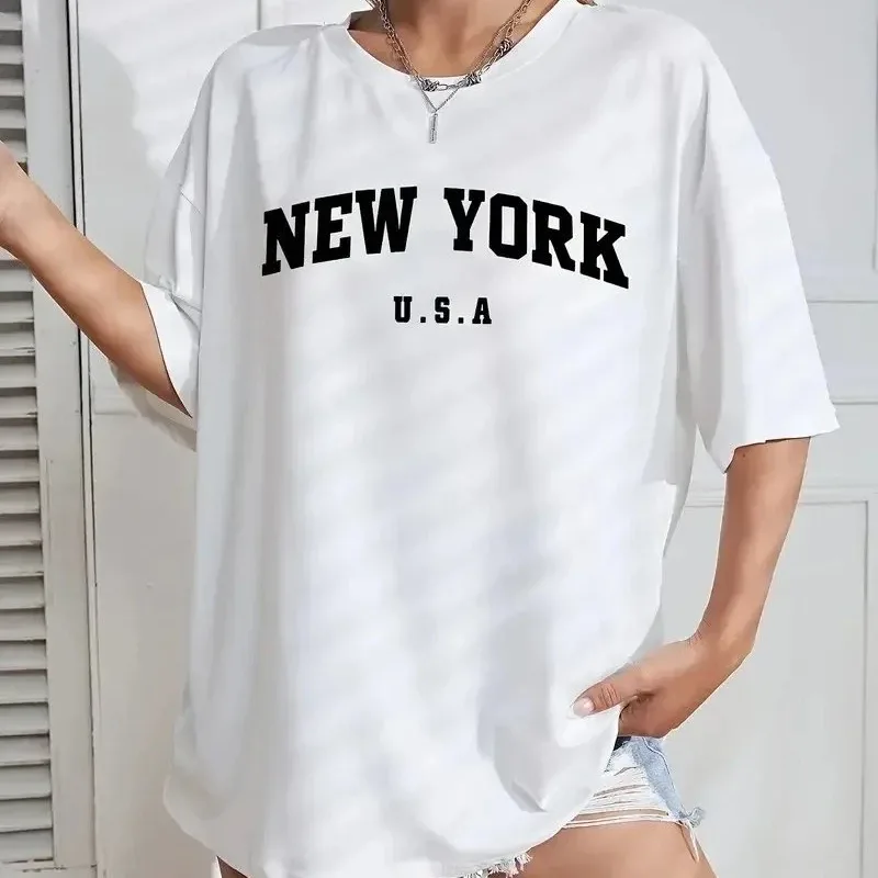 Női fehér oversized New York nyomott kerékpárnyakú póló