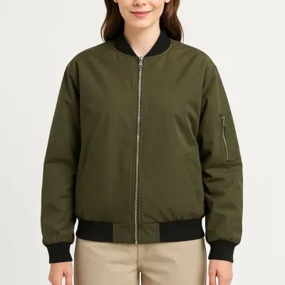 Dámská khaki bomber bunda s kapsami, prošívaná, podšitá a voděodolná 3