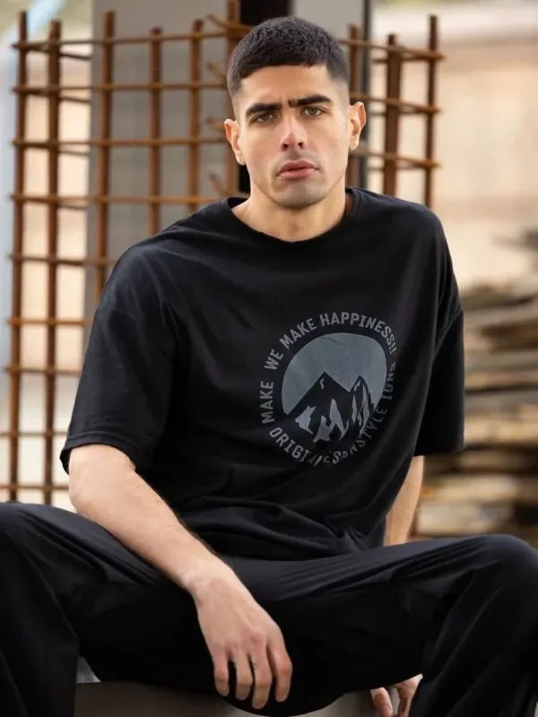 Kişi Qara Regular Bisiklet Yaka Baskılı T-shirt 3