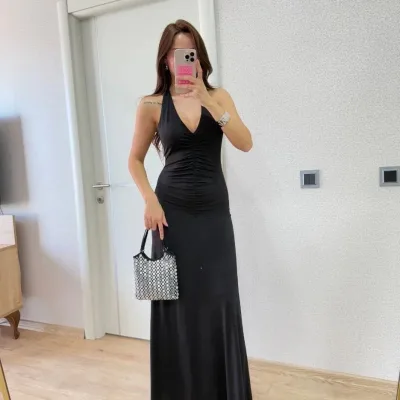 Women's Black Backless Long Dress 8