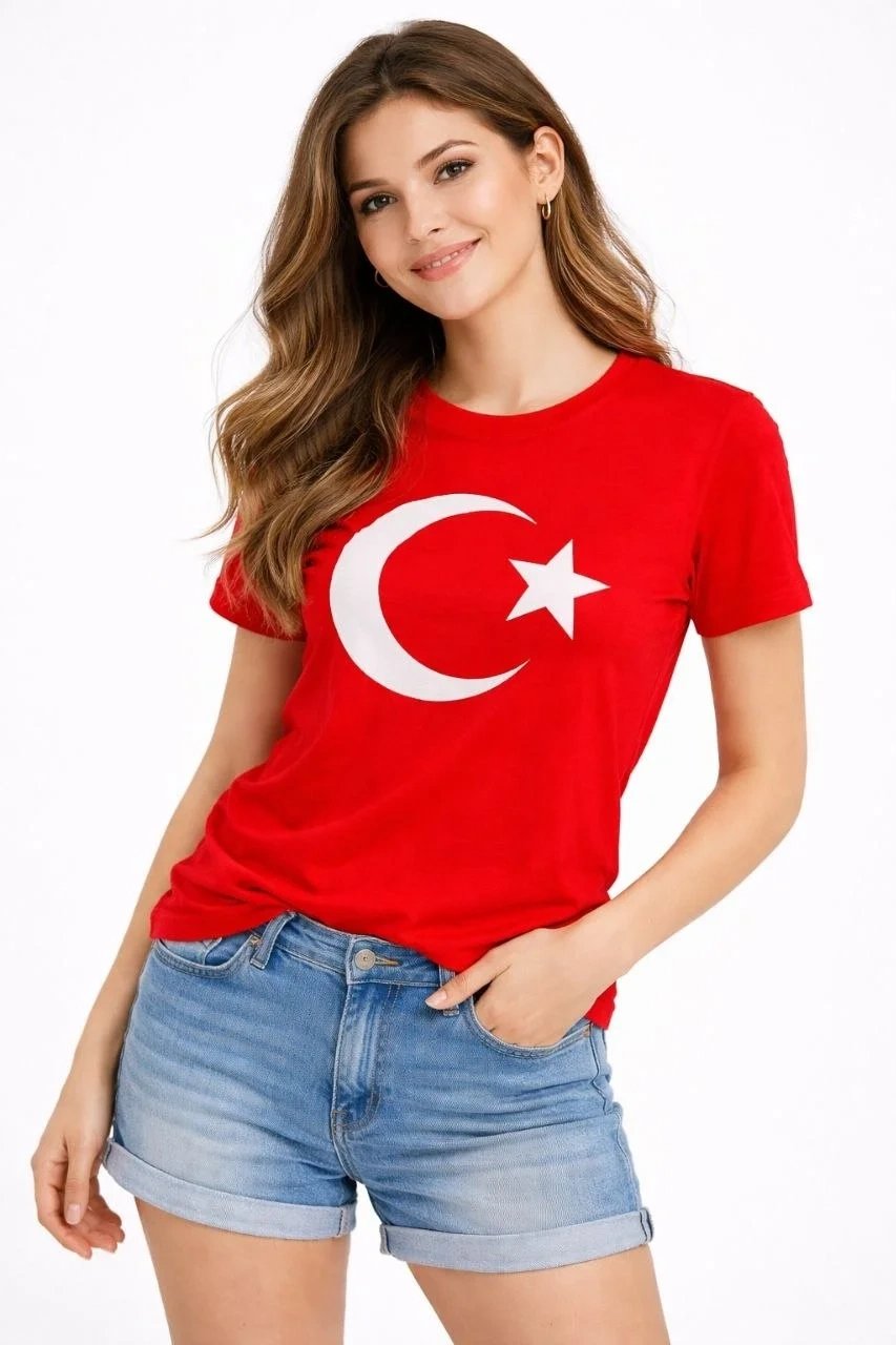 Women's Red Crew Neck Crescent Star Flag Printed T-Shirt 2
