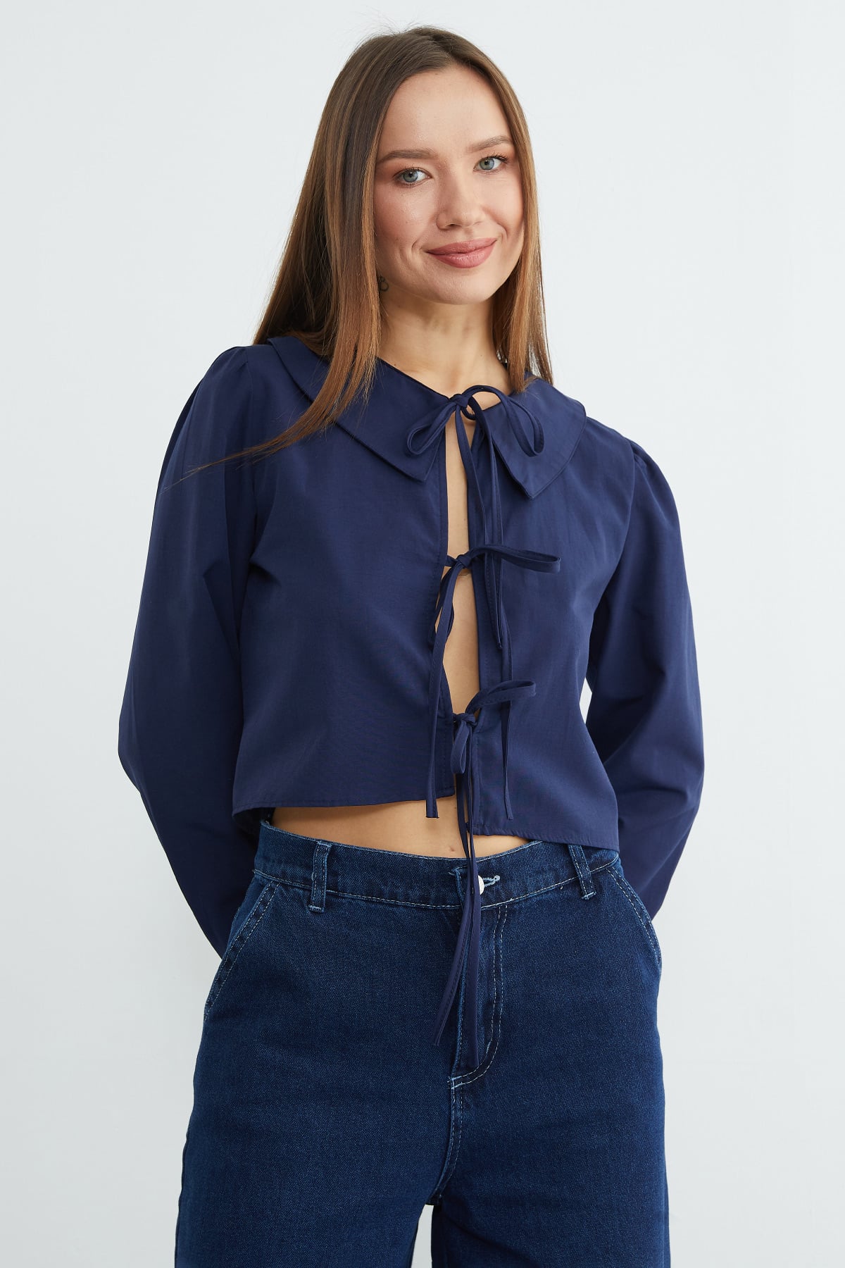 Önden Bağlamalı Bebe Yaka Crop Bluz 5