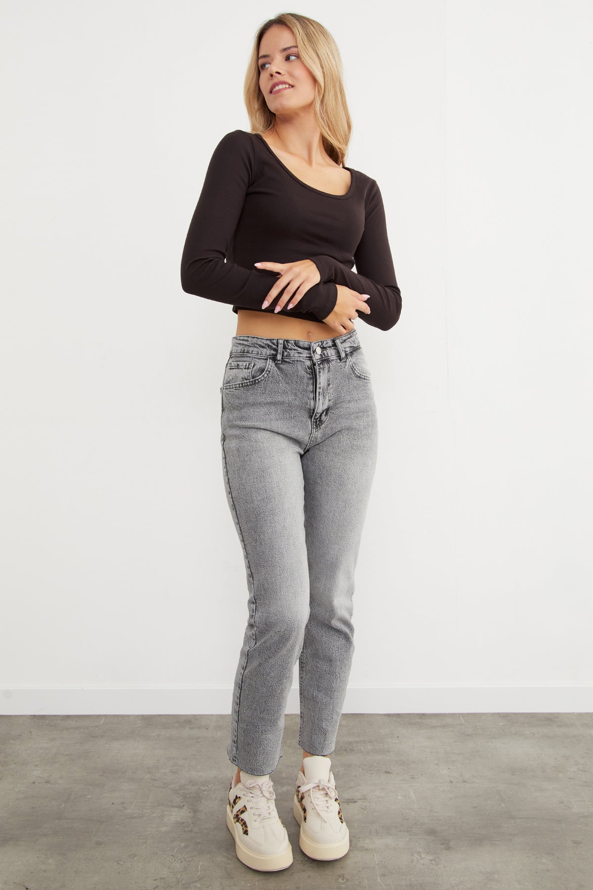 Basic U Yaka Modal Body 4