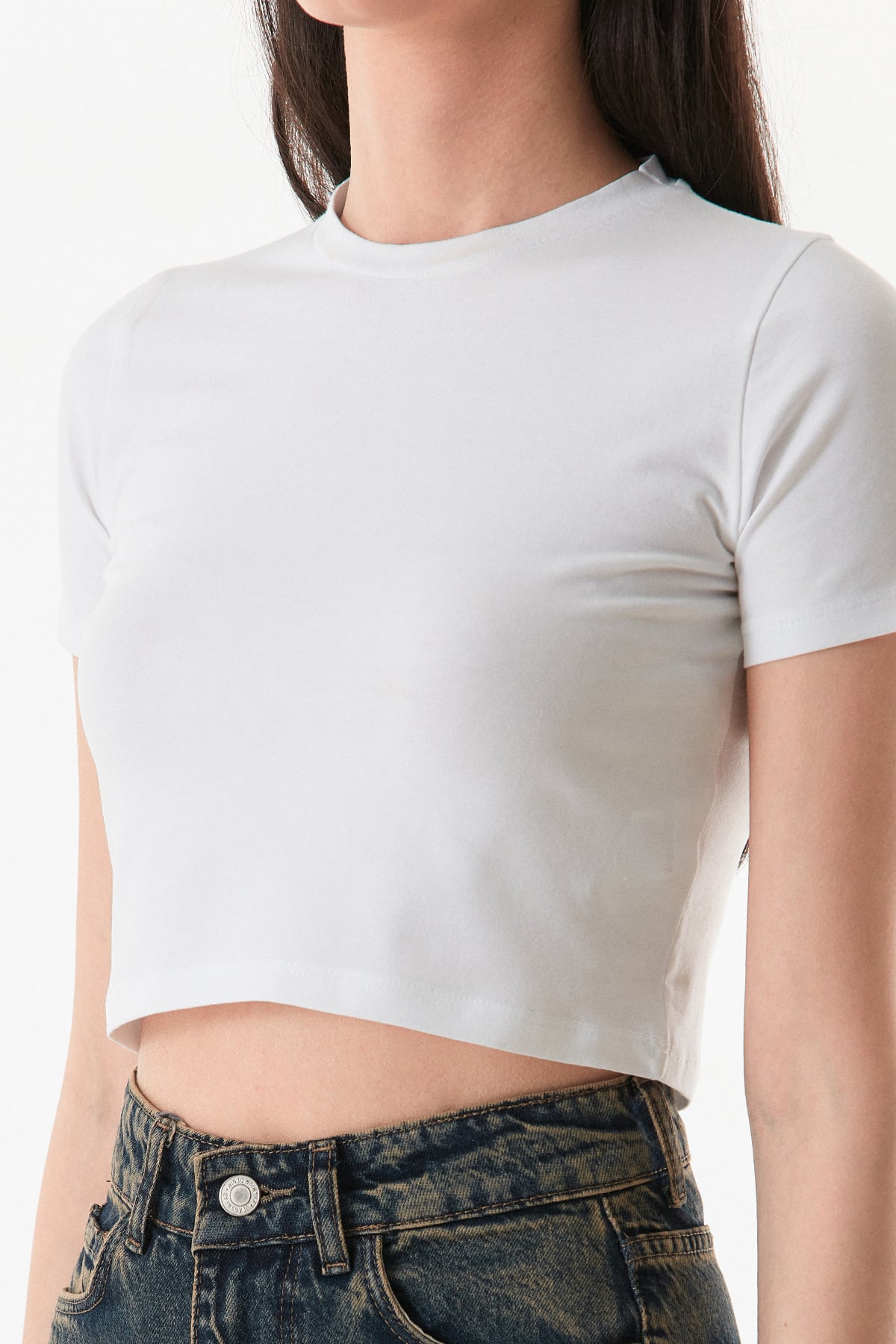 Basic Bisiklet Yaka Crop Tişört 5