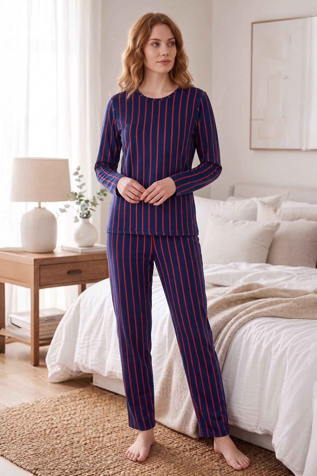 Çizgili Bisiklet Yaka Süet Pijama Takımı