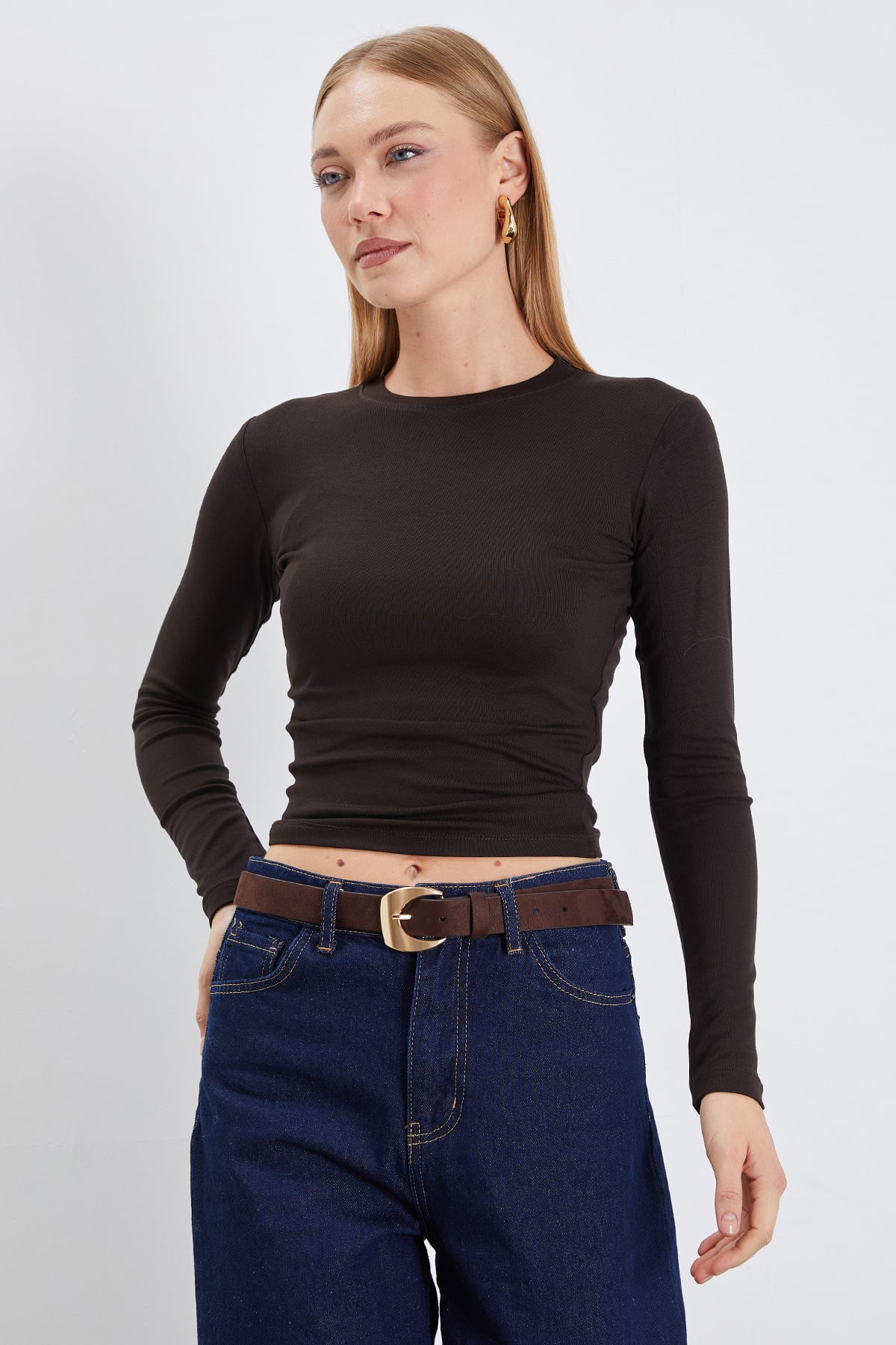 Basic Bisiklet Yaka Slim Fit Crop Bluz 4