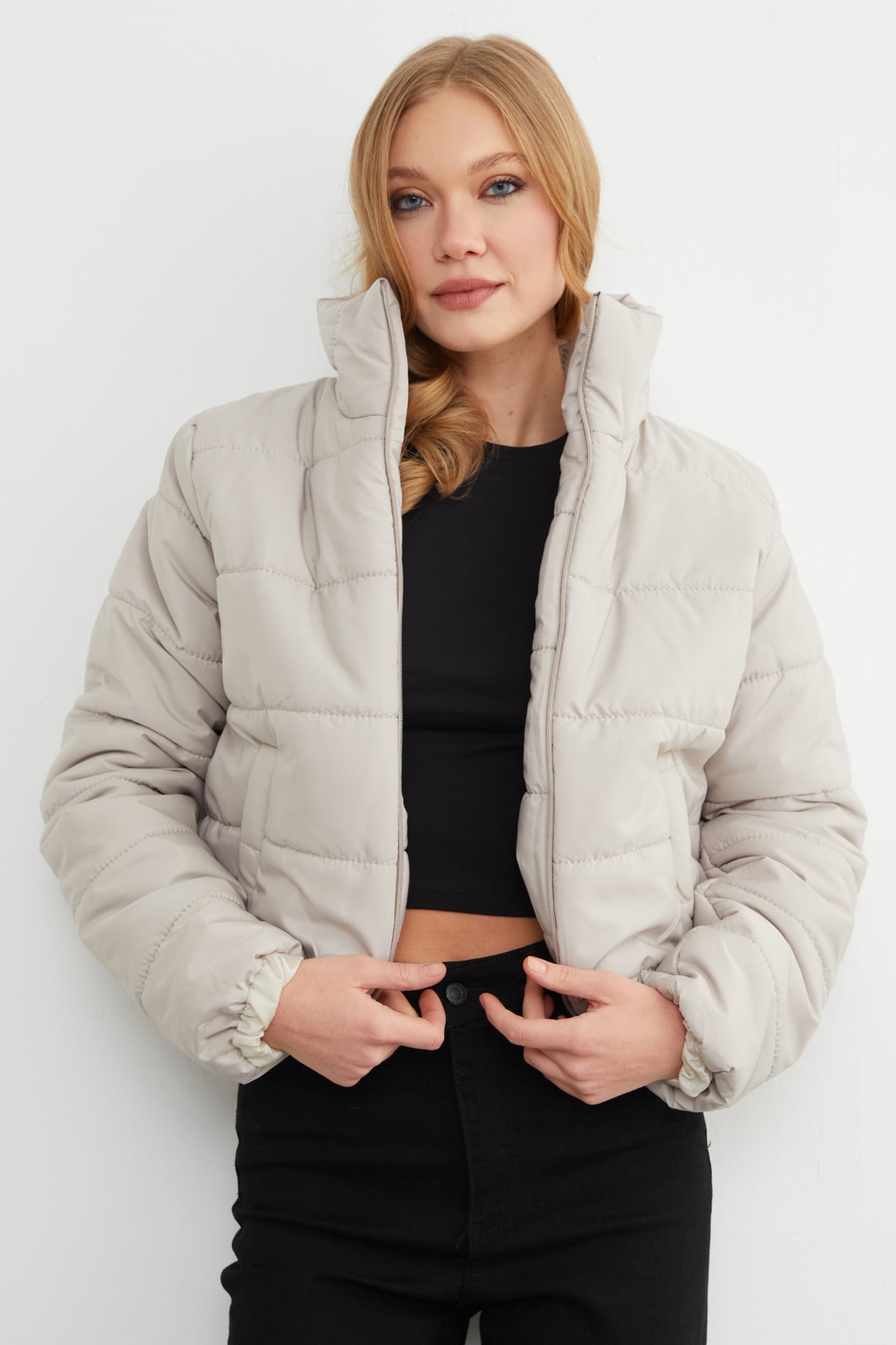 Beli Lastikli Crop Şişme Mont 6