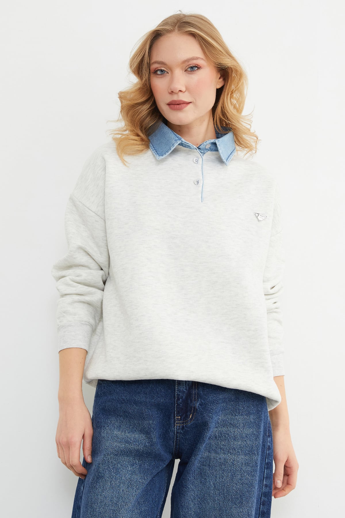 3 İplik Kot Garnili Metal Aksesuarlı Sweatshirt