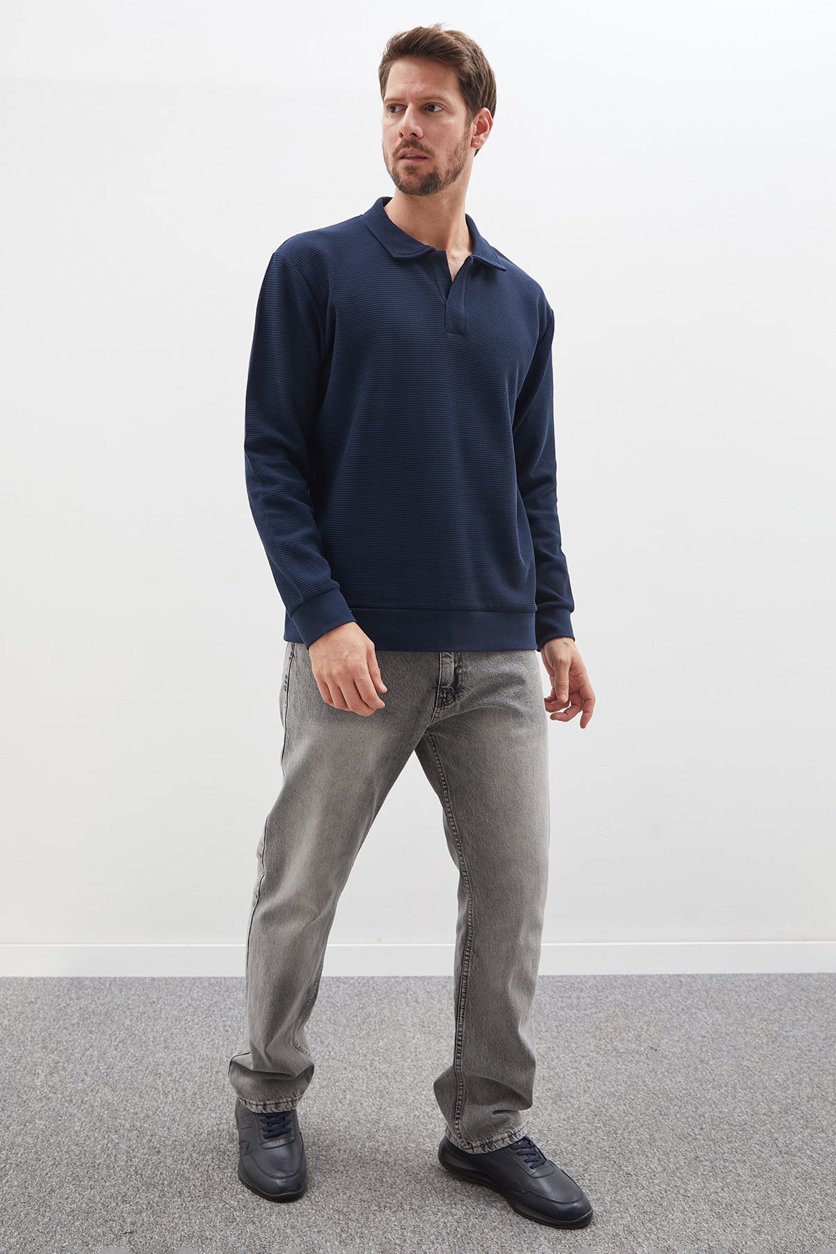 Erkek Antrasit Petek Kumaş Apaş Yaka Regular Sweatshirt 3