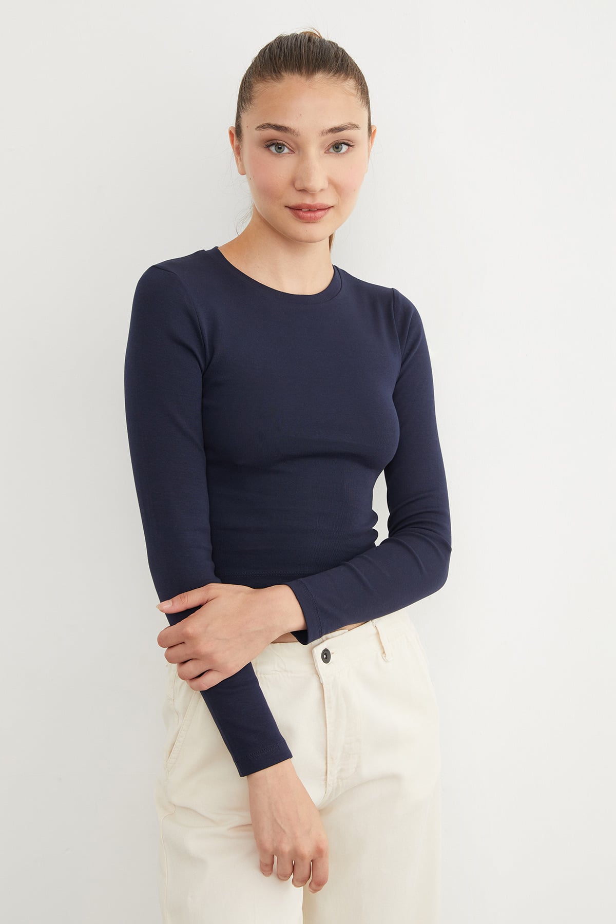 Basic Bisiklet Yaka Uzun Kollu Crop Body 3