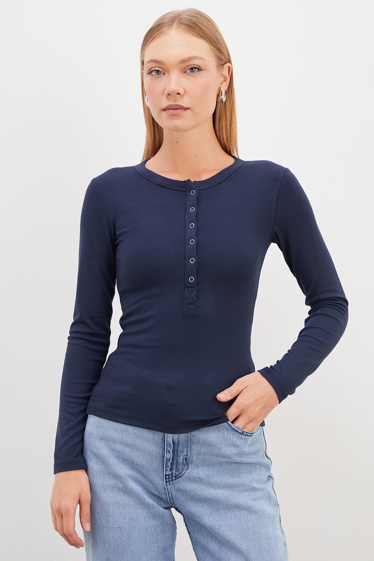 Yarım Çıtçıtlı Slim Fit Bluz 7
