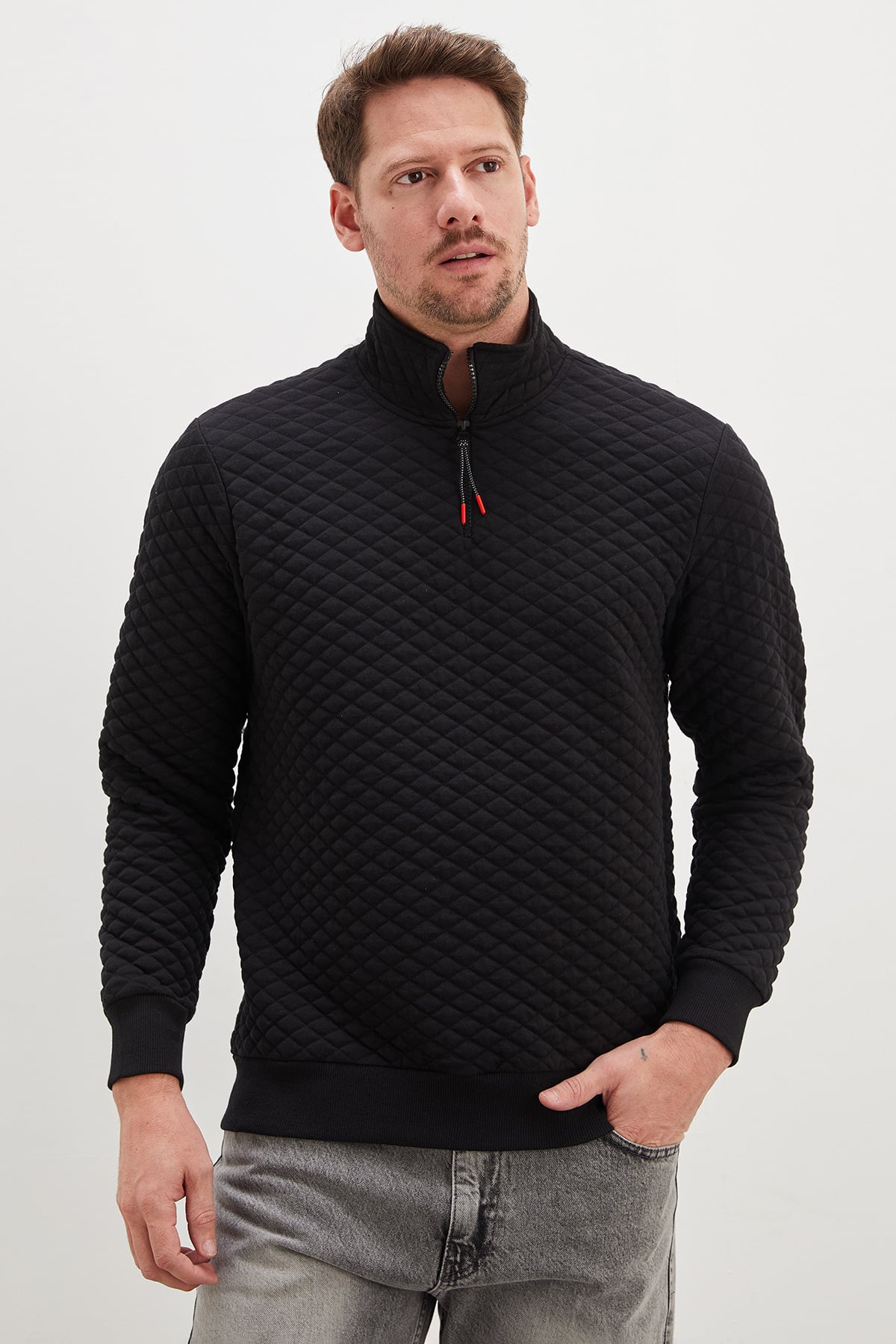 Yarım Fermuarlı Dik Yaka Kapitone Sweatshirt 5