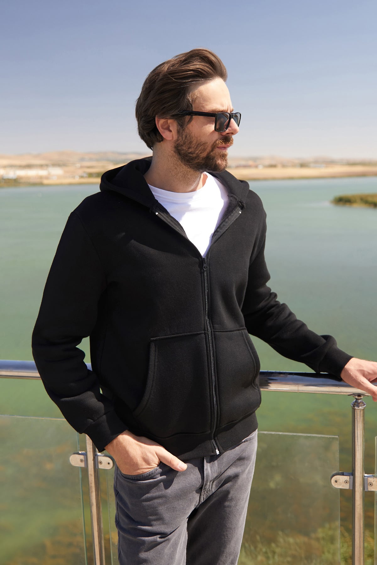 3 İplik Fermuarlı Kanguru Cepli Sweatshirt