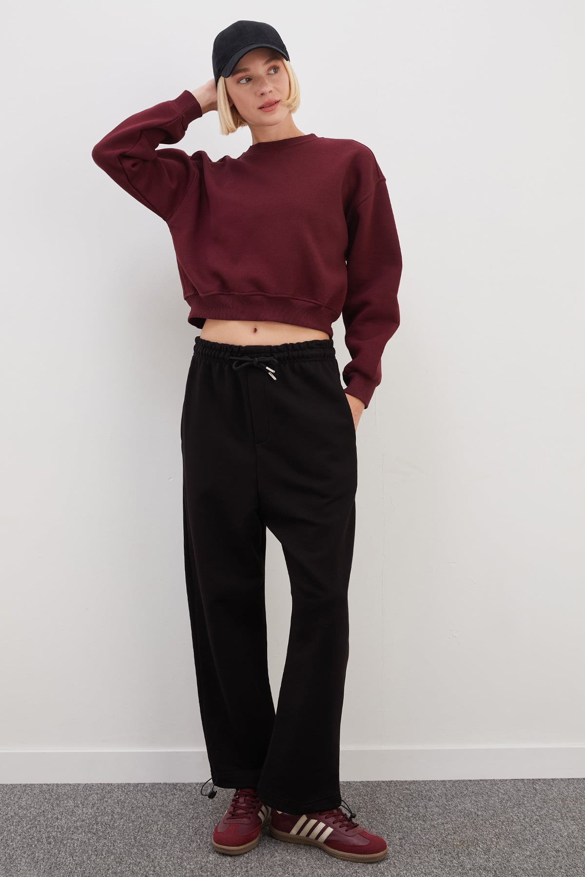 3 İplik Basic Ribanalı Crop Sweatshirt 4