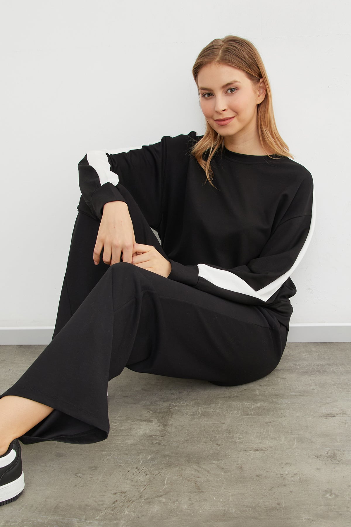 Kolu Şeritli Bisiklet Yaka Modal Sweatshirt 3