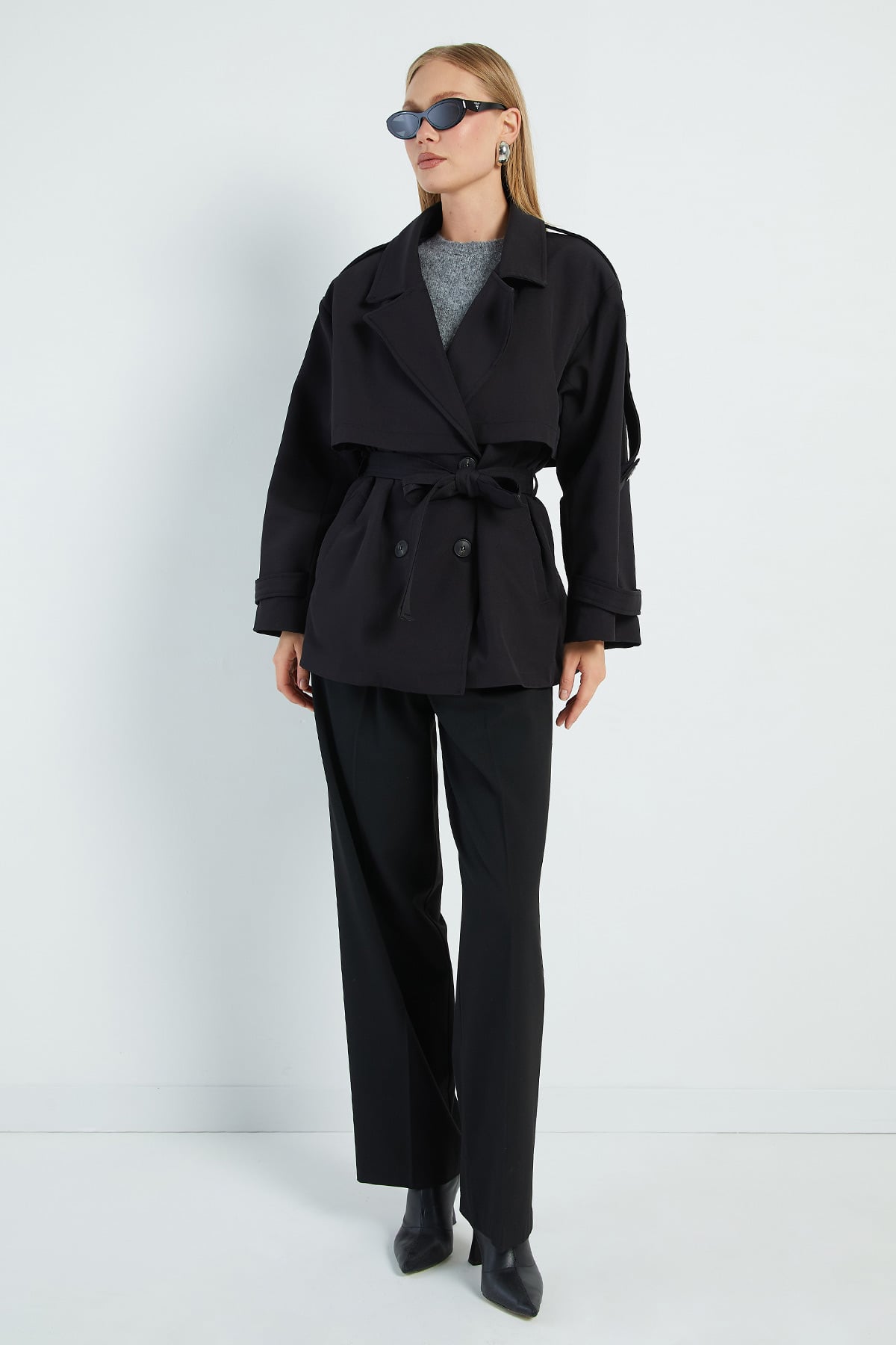 Beli Kemerli Kruvaze Yaka Oversize Trençkot 6