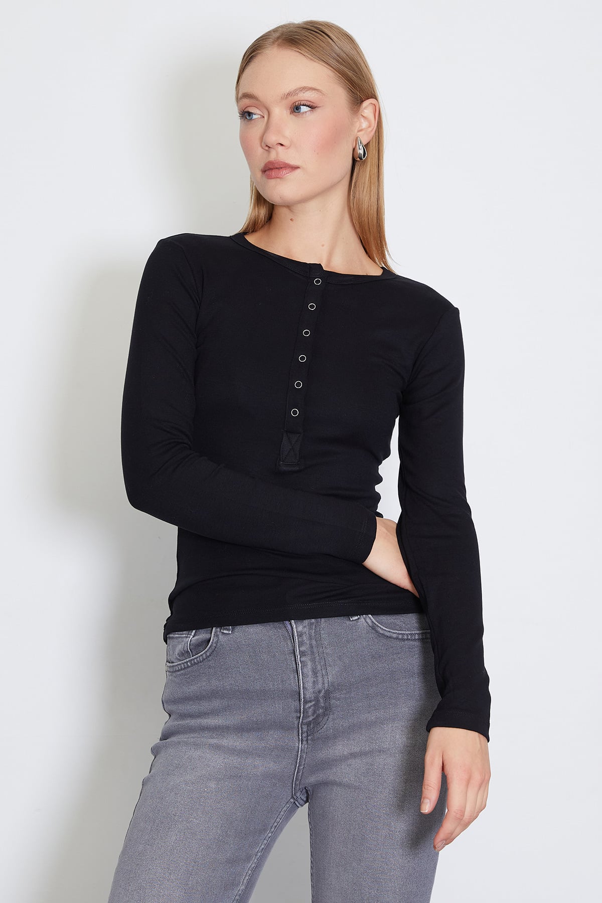 Yarım Çıtçıtlı Slim Fit Bluz 2