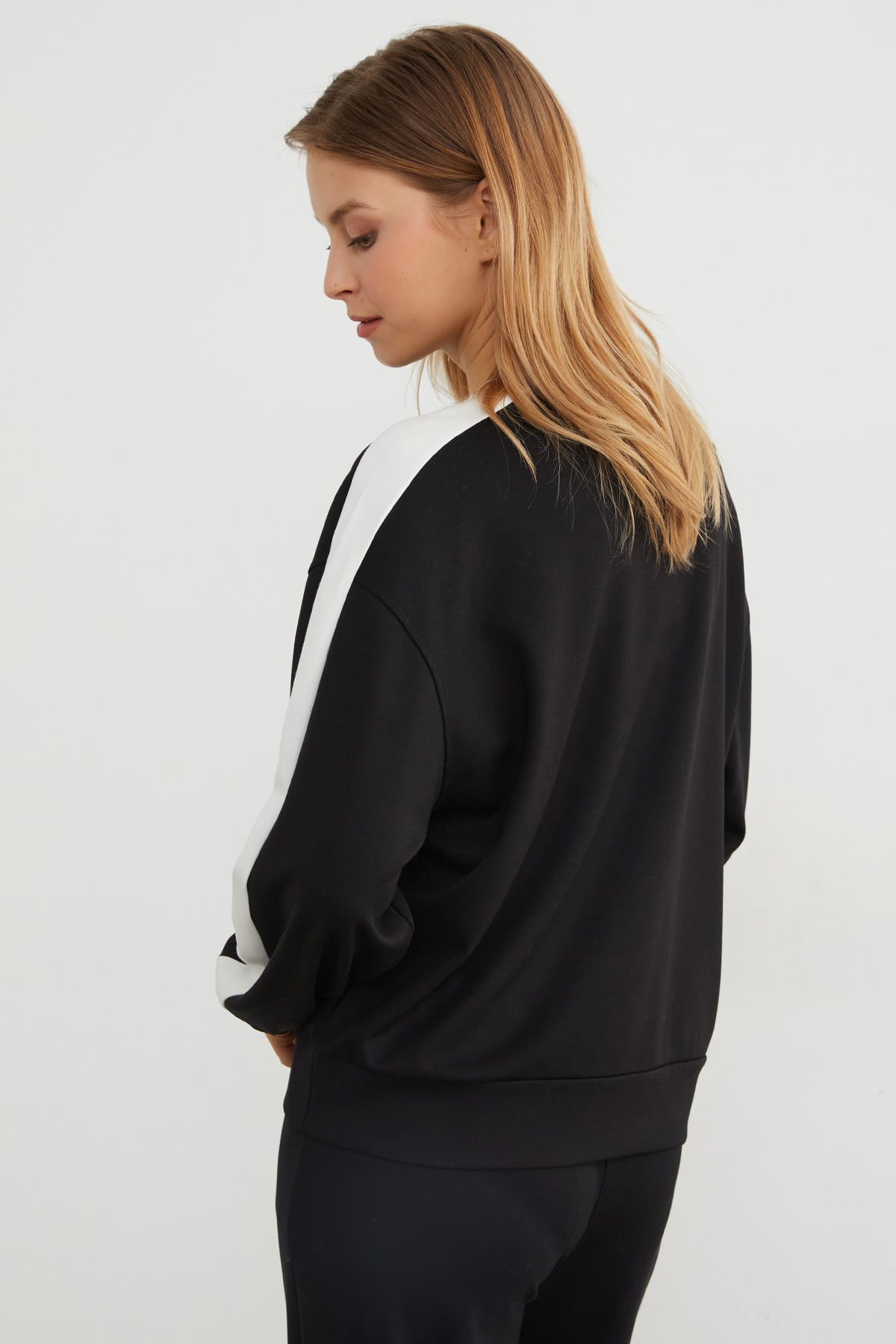 Kolu Şeritli Bisiklet Yaka Modal Sweatshirt 8