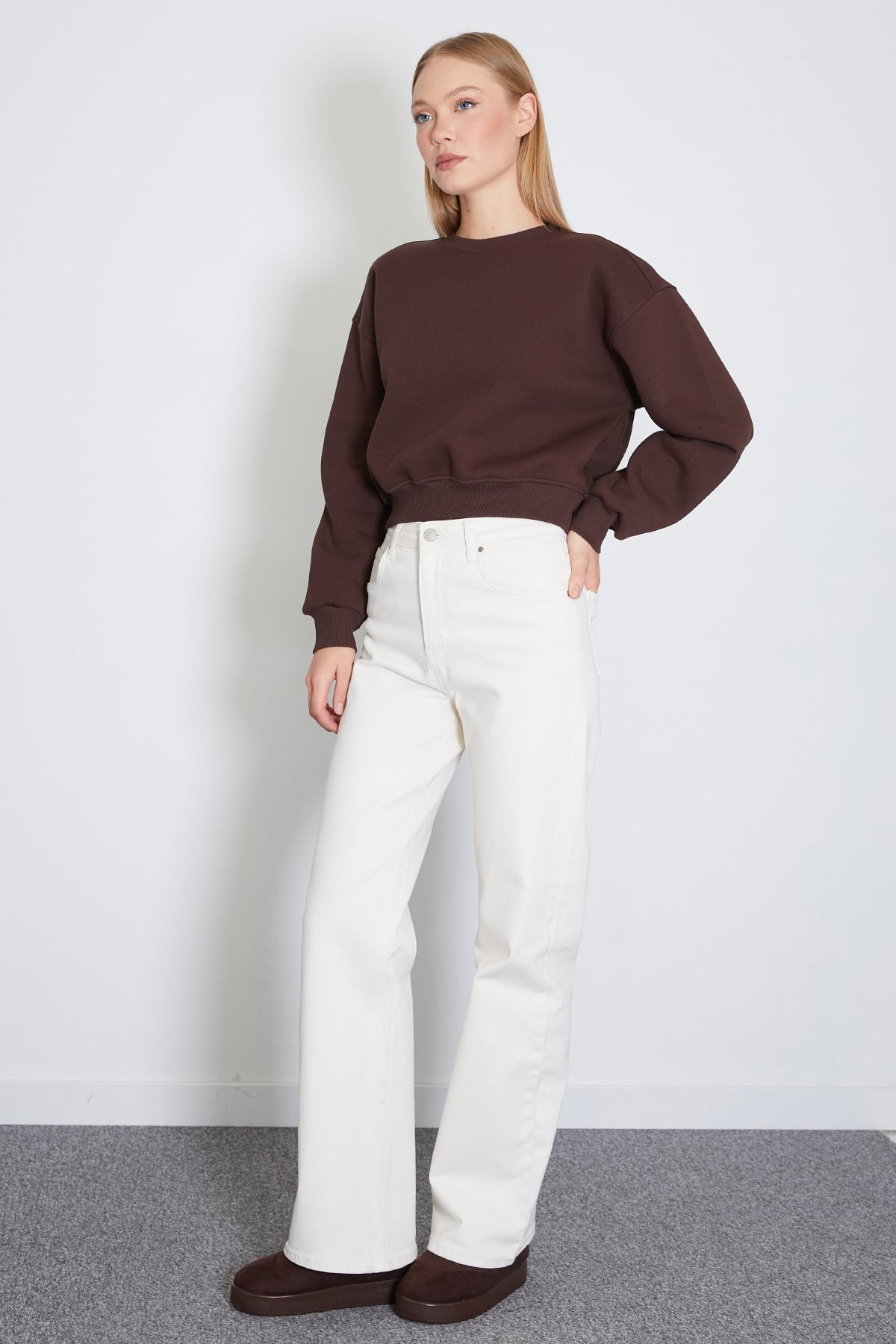 3 İplik Basic Ribanalı Crop Sweatshirt 7