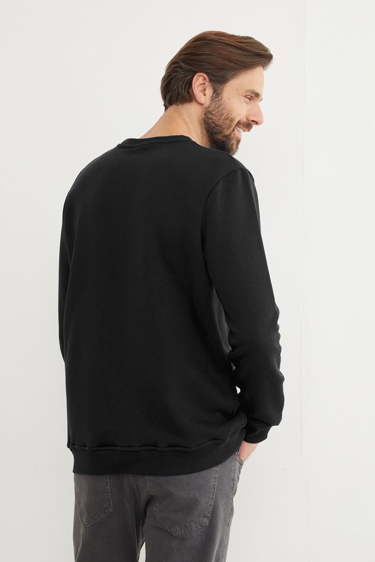 3 İplik Basic Bisiklet Yaka Sweatshirt 8