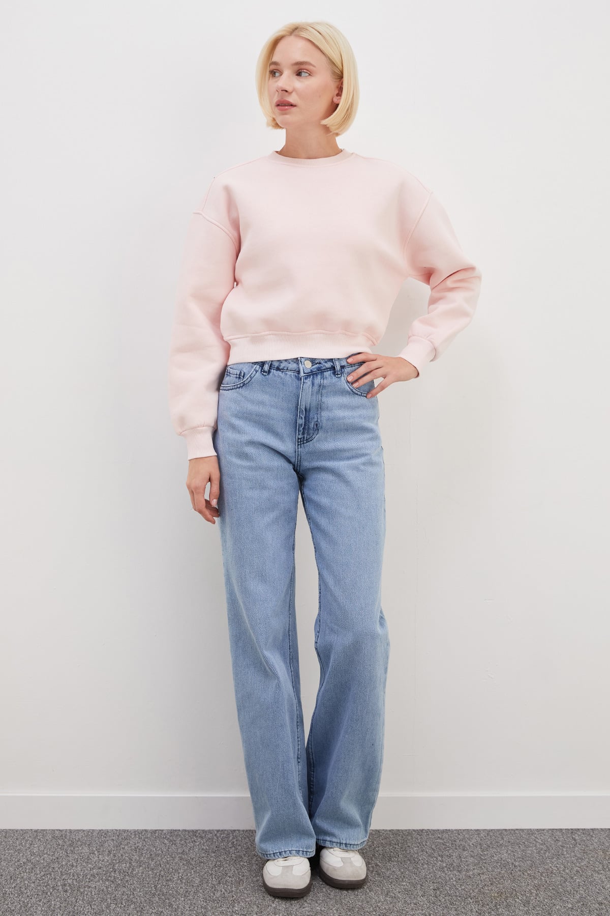 3 İplik Basic Ribanalı Crop Sweatshirt 4
