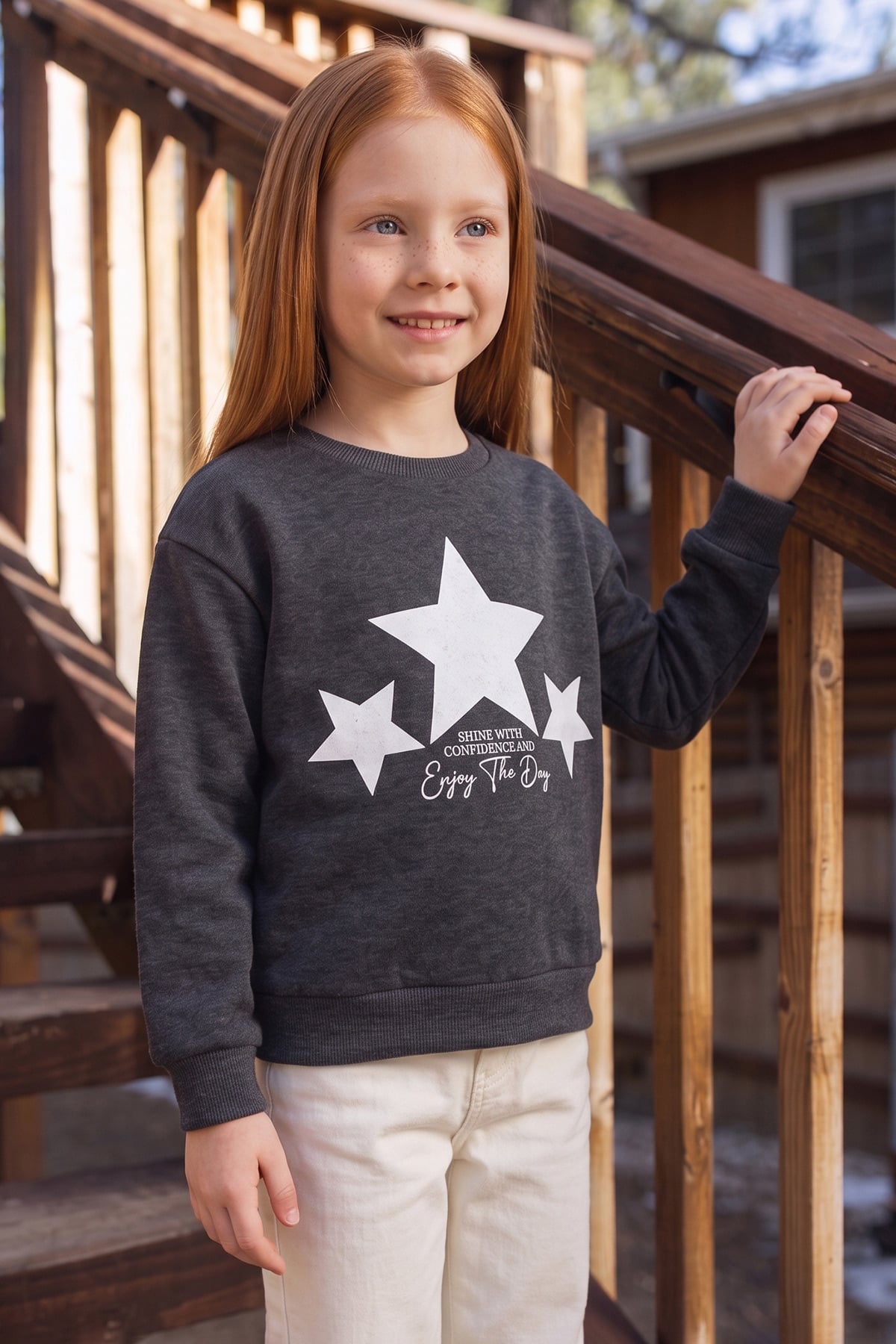 3 İplik Yıldız Baskılı Bisiklet Yaka Kız Çocuk Sweatshirt