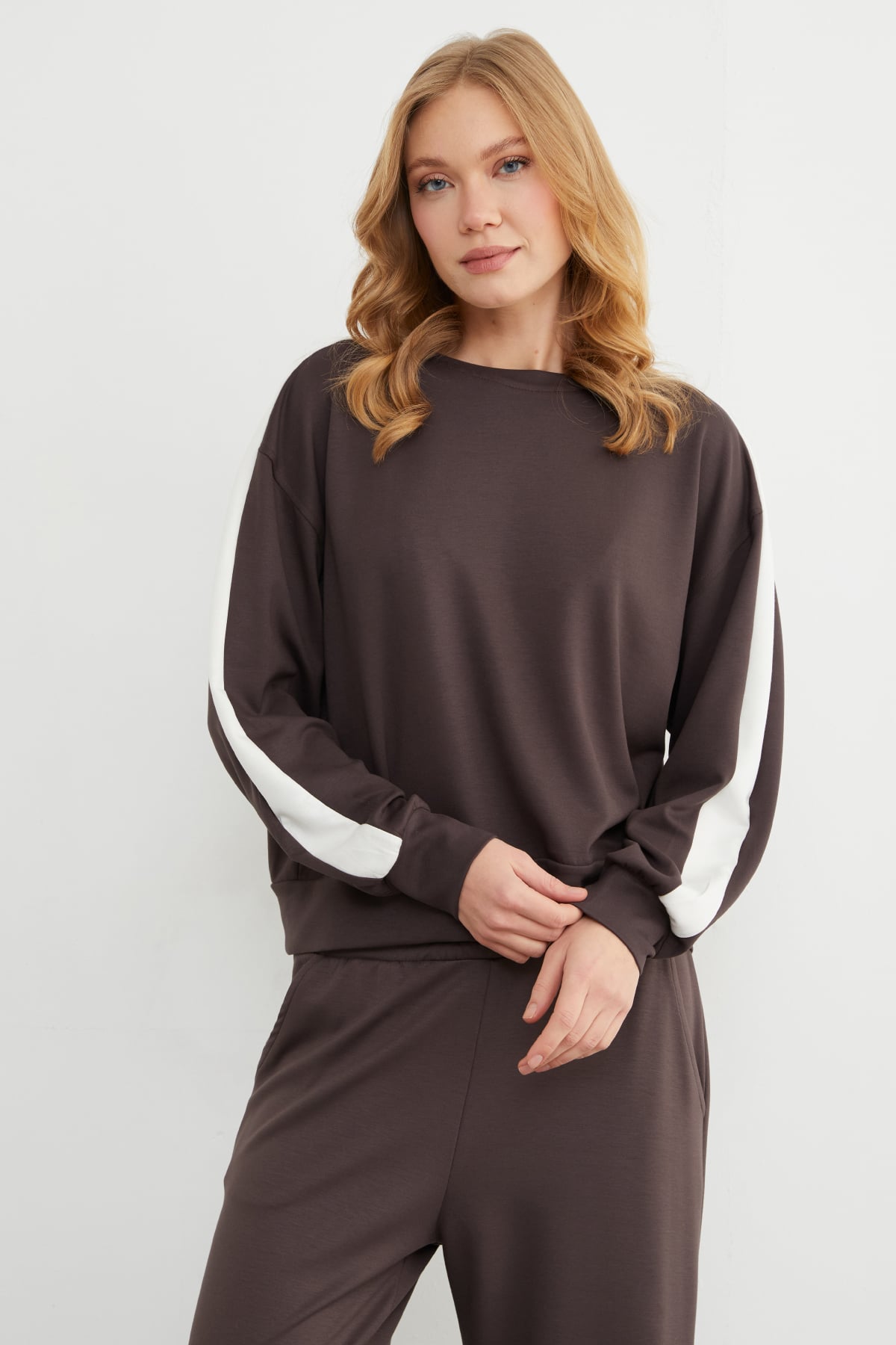 Kolu Şeritli Bisiklet Yaka Modal Sweatshirt